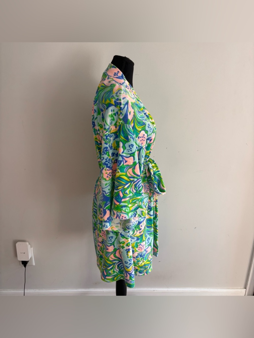 Lilly Pulitzer S/M Tropical Print Velour Knit Robe Kimono Sleeve Belted - Picture 2 of 6